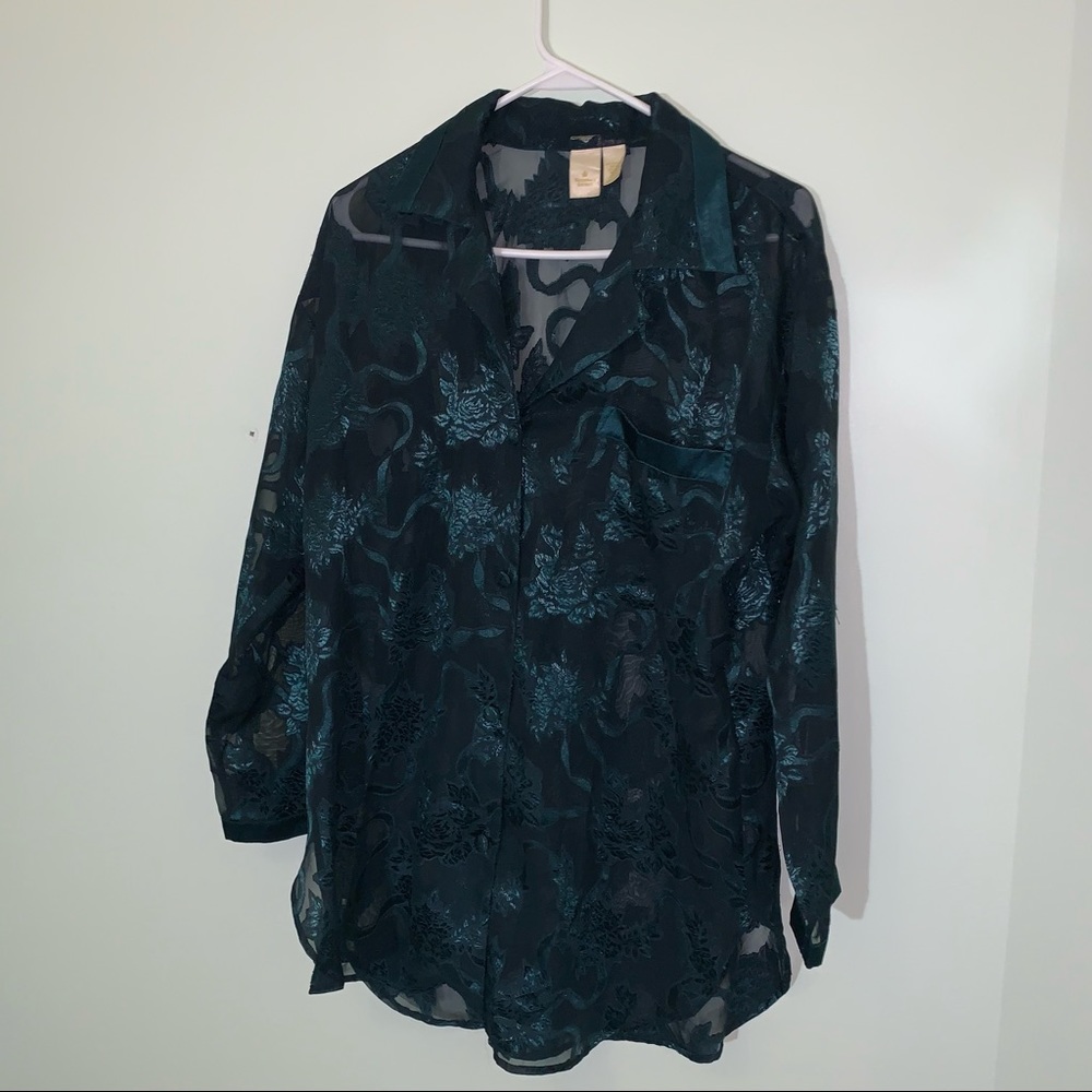 vintage VS gold label cover up